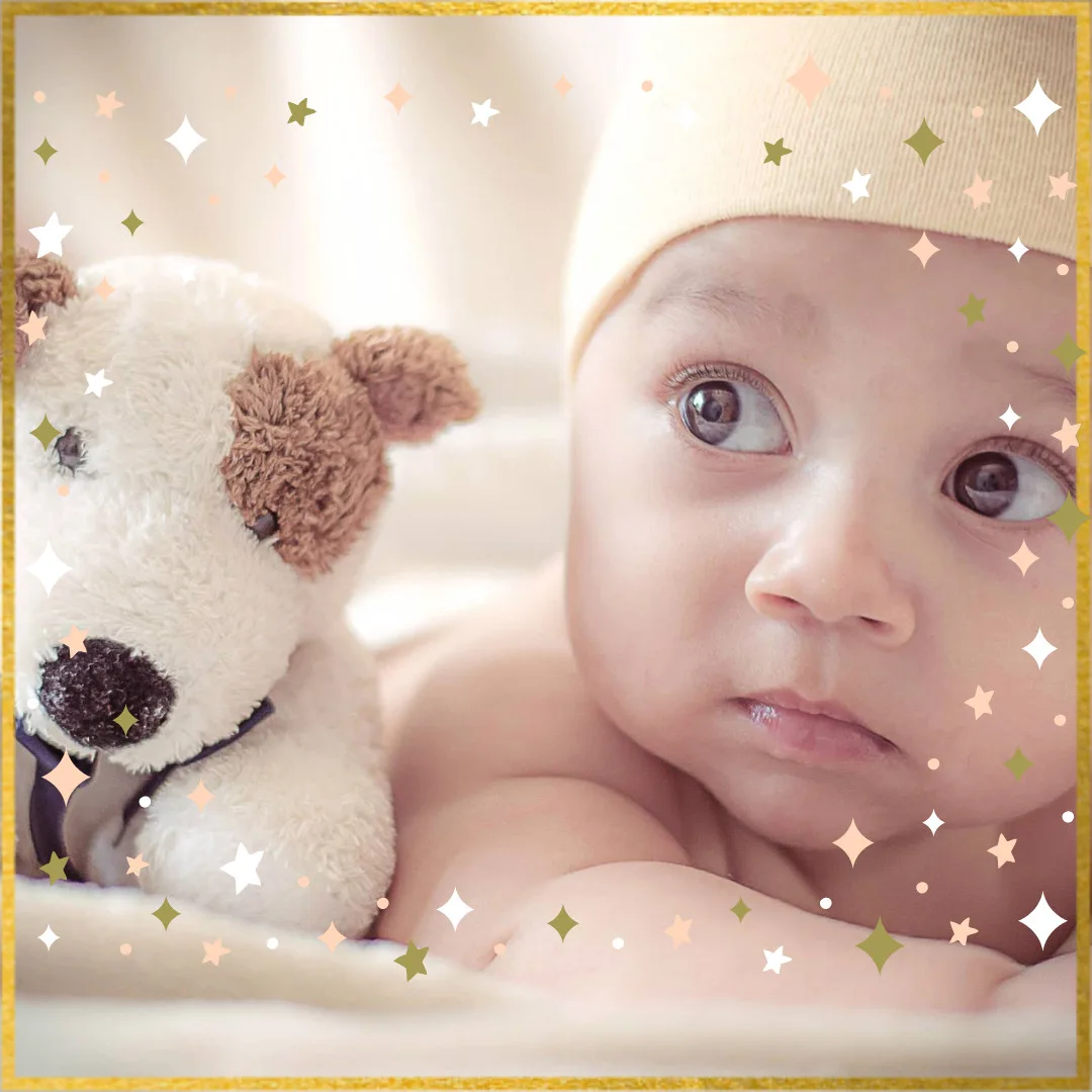 Beautiful Baby Images With Quotes/New Born Baby Lying on the bed with Soft Toy